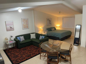 Comfortable and well equipped Studio Apartment in Mudgee - Rest Easy Mudgee Studio, Mudgee